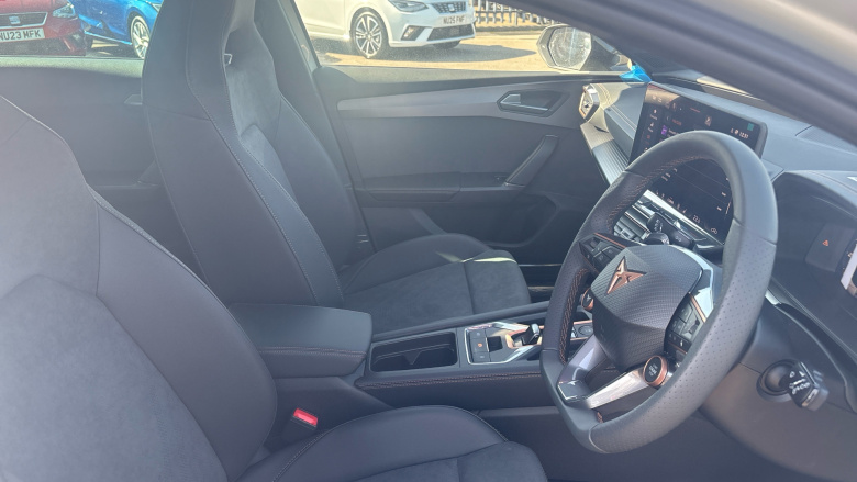 CUPRA Leon 1.5 eTSI 150 V2 5dr DSG Petrol Estate